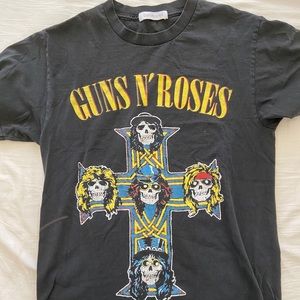 Daydreamer Guns n Roses tee small EUC